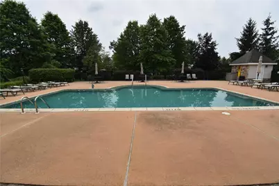 40 Glenmoor Circle N, Palmer Twp, PA 18045 - Photo 33