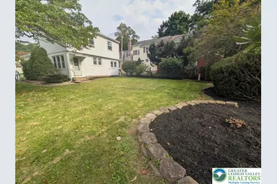 2198 Focht Avenue, Bethlehem City, PA 18015 - Photo 19