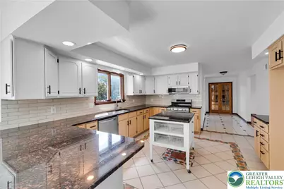 1556 Farmersville Road, Bethlehem Township, PA 18020 - Photo 17