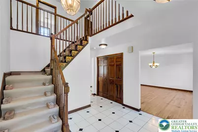 1556 Farmersville Road, Bethlehem Township, PA 18020 - Photo 5