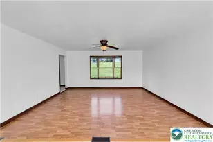 1556 Farmersville Rd, Bethlehem Township, PA 18020 - Photo 7