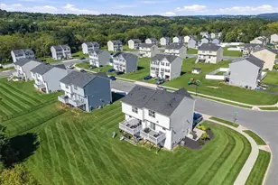 435 Levee Run, Allen Township, PA 18067 - Photo 3