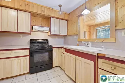 509 Lehigh Gorge Drive, Jim Thorpe, PA 18229 - Photo 9
