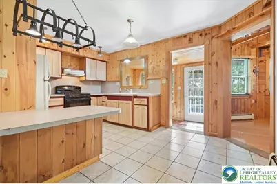 509 Lehigh Gorge Drive, Jim Thorpe, PA 18229 - Photo 7