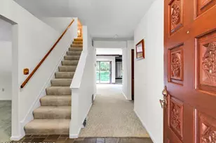 5333 Hickory Cir, Stroudsburg, PA 18360 - Photo 9