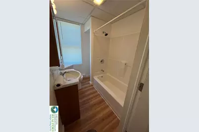 112 N Whitfield Street #2nd Floor, Nazareth Boro, PA 18064 - Photo 11