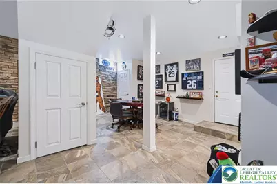3947 Mechanicsville Road, Whitehall Township, PA 18052 - Photo 25