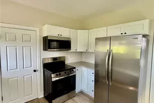 438 Market St, Bangor, PA 18013 - Photo 3