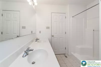 8134 Heritage Drive, Lower Macungie Township, PA 18011 - Photo 19