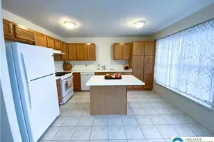 8134 Heritage Dr, Lower Macungie Township, PA 18011 - Photo 9
