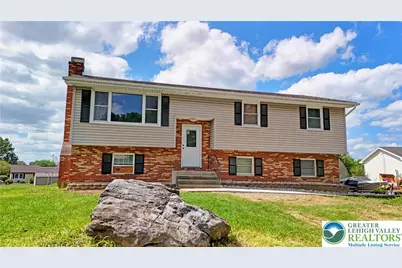 467 W Locust Lane, Lower Nazareth Twp, PA 18064 - Photo 1