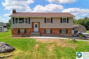467 W Locust Ln, Lower Nazareth Twp, PA 18064 - Photo 3