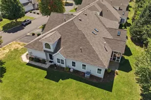 2673 Terrwood Dr W, Lower Macungie Township, PA 18062 - Photo 3