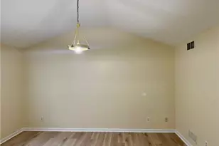 7813 Cross Creek Circle, Upper Macungie Township, PA 18031 - Photo 25