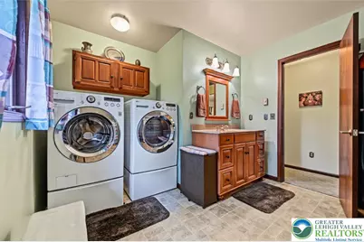 2311 Woodhaven Drive, Ross Twp, PA 18353 - Photo 29