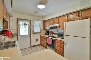 907 Barbara Dr, Coplay Boro, PA 18037 - Photo 25