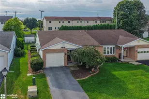 907 Barbara Dr, Coplay Boro, PA 18037 - Photo 1