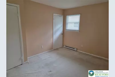 1431 Garden Avenue, Salisbury Township, PA 18103 - Photo 11