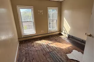 37 Lafayette St, Tamaqua Boro, PA 18252 - Photo 3