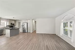 22 Sandpiper Dr, Washington Twp, PA 19505 - Photo 3