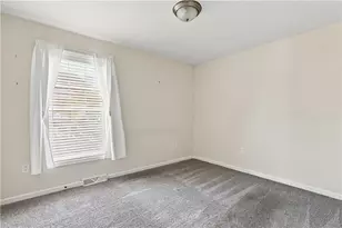 22 Sandpiper Dr, Washington Twp, PA 19505 - Photo 13