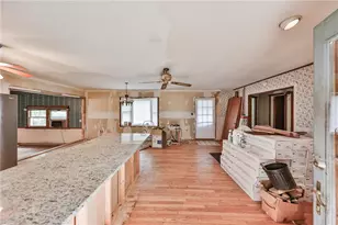 335 Shady Oaks Dr E, Ross Twp, PA 18353 - Photo 9