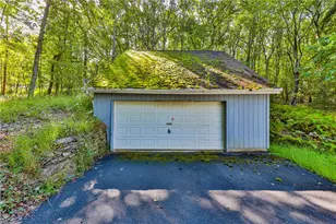 335 Shady Oaks Dr E, Ross Twp, PA 18353 - Photo 29