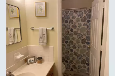 2742 Rolling Green Place #485, Macungie Boro, PA 18062 - Photo 17