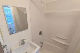 426 Carlton Ave, Bethlehem, PA 18015 - Photo 13