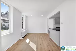 200 N 7th St, Easton, PA 18042 - Photo 9