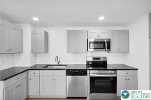 200 N 7th St, Easton, PA 18042 - Photo 11
