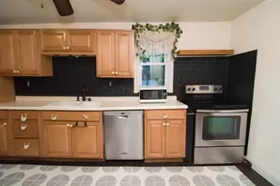735 2nd Ave, Bethlehem City, PA 18018 - Photo 3