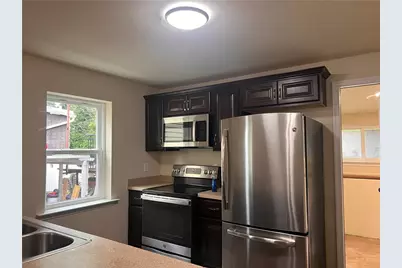 811 Vernon Street, Bethlehem, PA 18015 - Photo 3