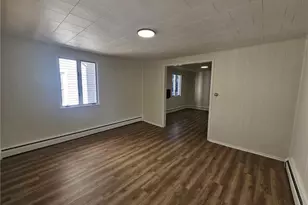 415 William St, Pen Argyl Boro, PA 18072 - Photo 3