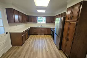 415 William St, Pen Argyl Boro, PA 18072 - Photo 7