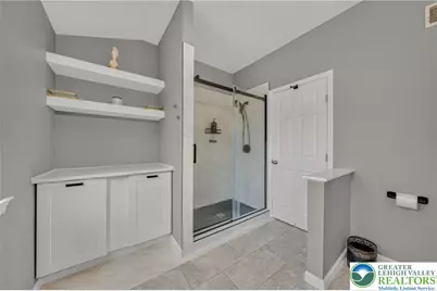 4236 Creek Road, South Whitehall Township, PA 18104 - Photo 25