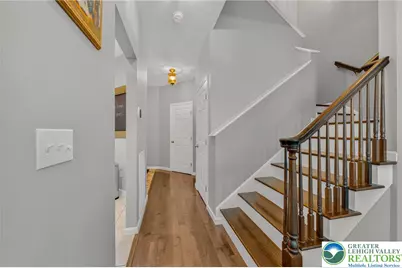 4236 Creek Road, South Whitehall Township, PA 18104 - Photo 7