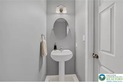 4236 Creek Road, South Whitehall Township, PA 18104 - Photo 13