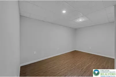 4236 Creek Road, South Whitehall Township, PA 18104 - Photo 35
