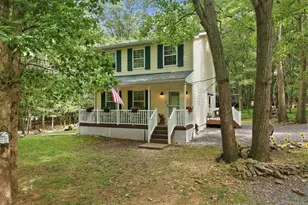 38 Payallup Trail, Penn Forrest, PA 18210 - Photo 3