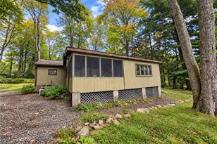 131 Toby Creek Ln, Tobyhanna Twp, PA 18610 - Photo 3