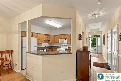 5229 Garden View Lane, Lower Macungie Township, PA 18062 - Photo 9