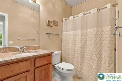 5229 Garden View Lane, Lower Macungie Township, PA 18062 - Photo 19