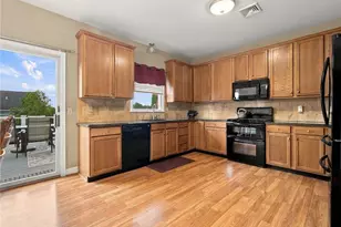 271 Kurt Dr, Upper Nazareth Twp, PA 18064 - Photo 27