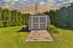 5518 Louise Ln, East Allen Township, PA 18067 - Photo 11
