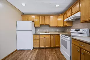 2907 Eldridge Ave, Palmer Twp, PA 18045 - Photo 5