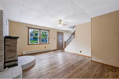 2907 Eldridge Avenue, Palmer Twp, PA 18045 - Photo 3