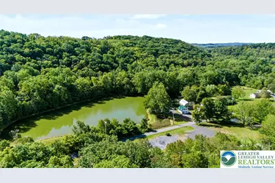 3479 Mango Drive, Lehigh Township, PA 18038 - Photo 3