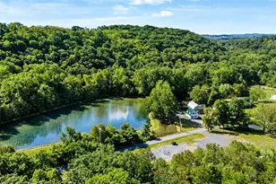 3479 Mango Dr, Lehigh Township, PA 18038 - Photo 3