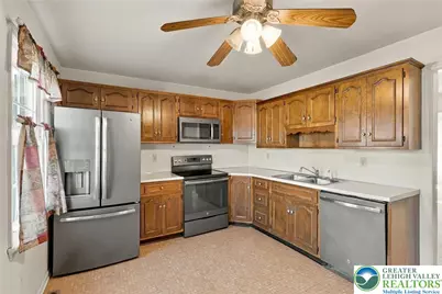 1101 Barnside Road, Lower Macungie Township, PA 18103 - Photo 9